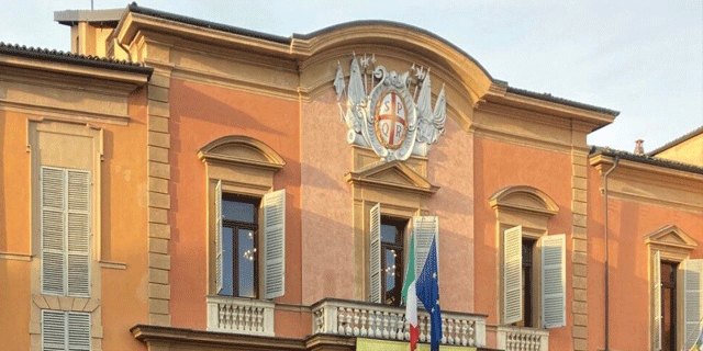 Leggi: &laquo;Leggi: «Il Comune di Reggio Emilia aderisce&hellip;»