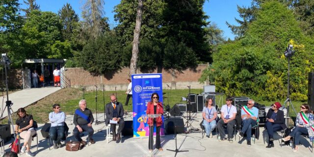 Leggi: &laquo;Leggi: «A Reggio Emilia inaugurato “DesTEENazione”, il&hellip;»